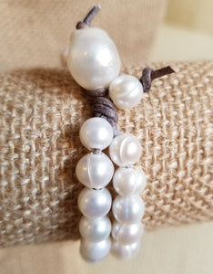 white pearl and leather bracelet