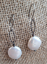 Load image into Gallery viewer, Coin Pearl Delicate Link Earrings