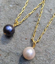 Load image into Gallery viewer, Baroque Pearl Paperclip Necklace