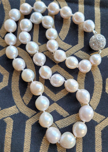 Classic Baroque Pearl Necklace