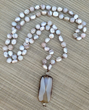 Load image into Gallery viewer, Silvery Gray Keishi Pearl Banded Agate Necklace