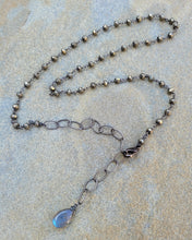 Load image into Gallery viewer, Bronze Pyrite Necklace