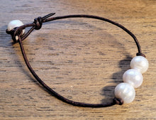 Load image into Gallery viewer, Triple Pearl Leather Bracelet